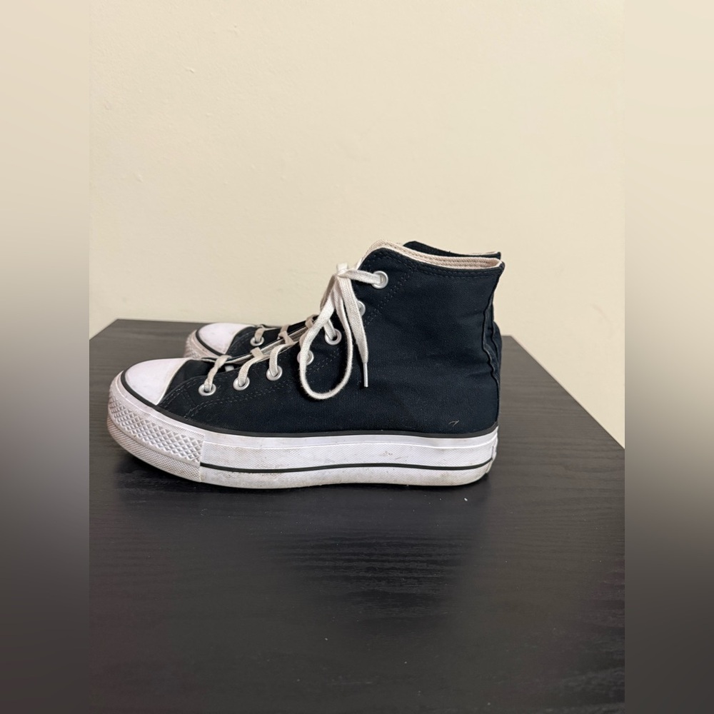 Converse Chuck Taylor All Star Black High Top Sneakers Women’s Sz 8.5 US - Picture 4 of 9